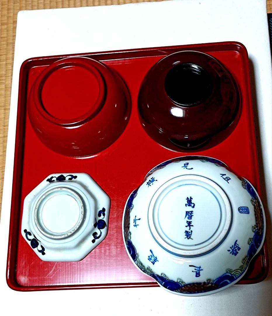 和風御膳セット(輪島塗朱塗椀、牡丹金蒔絵椀、蟹絵中皿、八角色絵小皿)
