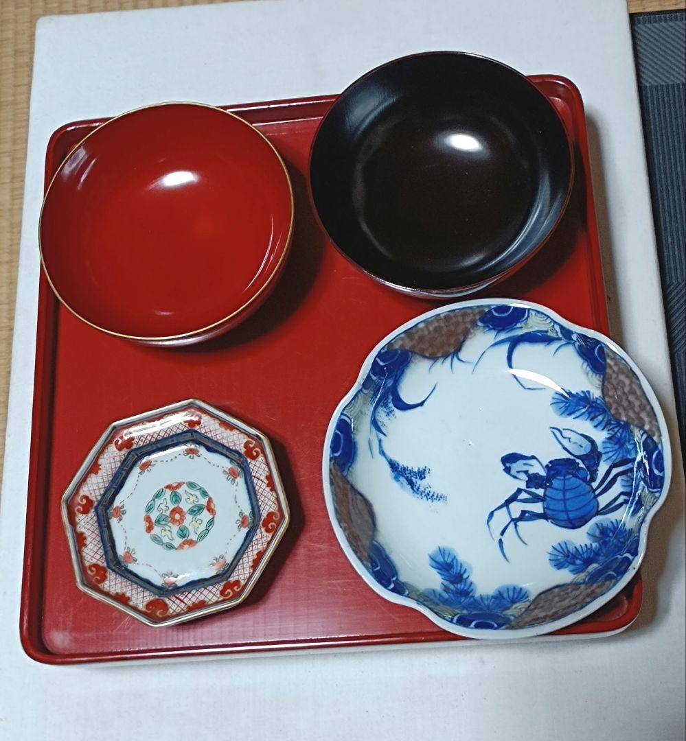 和風御膳セット(輪島塗朱塗椀、牡丹金蒔絵椀、蟹絵中皿、八角色絵小皿)