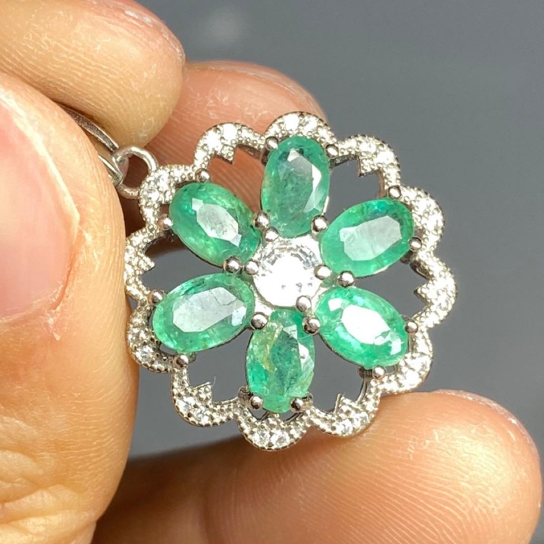 【30%OFF】天然石ペンダント　エメラルド　緑　6*4mm SV925刻印