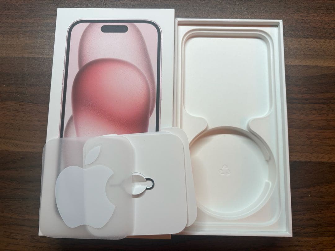 iPhone 15ピンク 本体128GB バッテリー100%