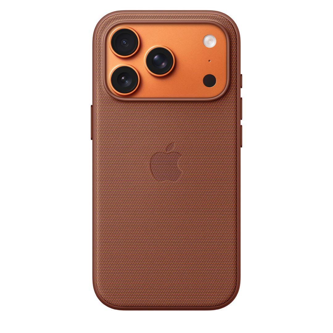 Apple純正 iPhone 17 Pro テックウーブンケース シエナ