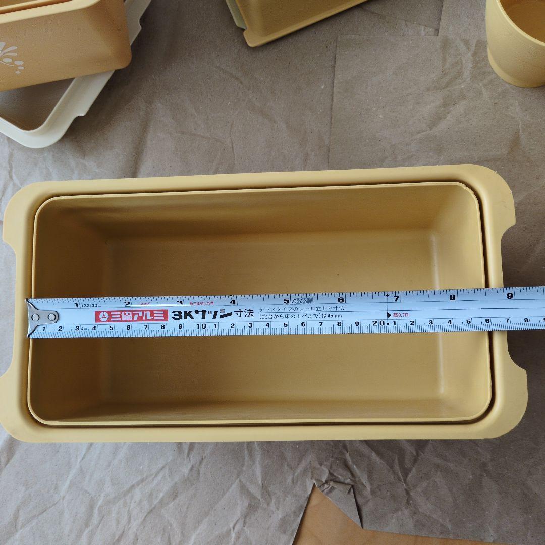 Tupperware　保存容器セット