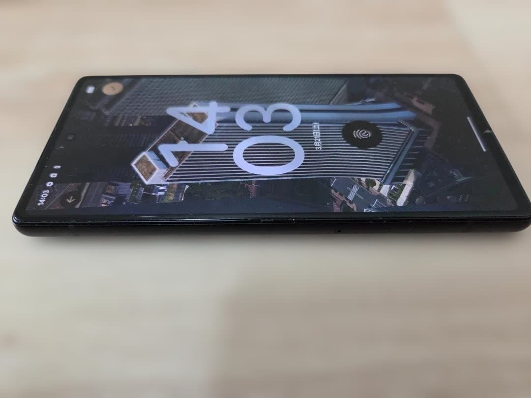 Google Pixel 6a 黒(チャコール) 本体 画面ひび割れ