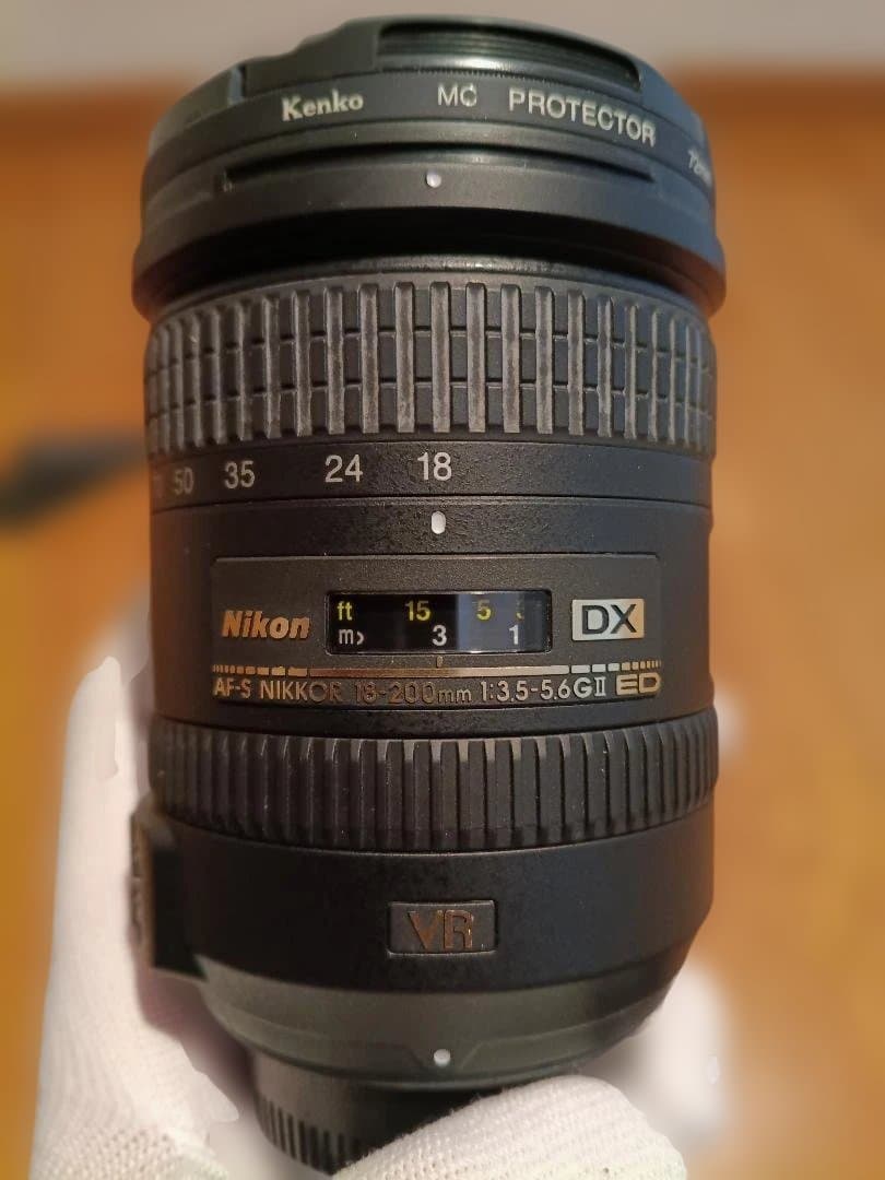 Nikon D90 ボディ＋18-200mmレンズ＋バッグ、アクセサリ等