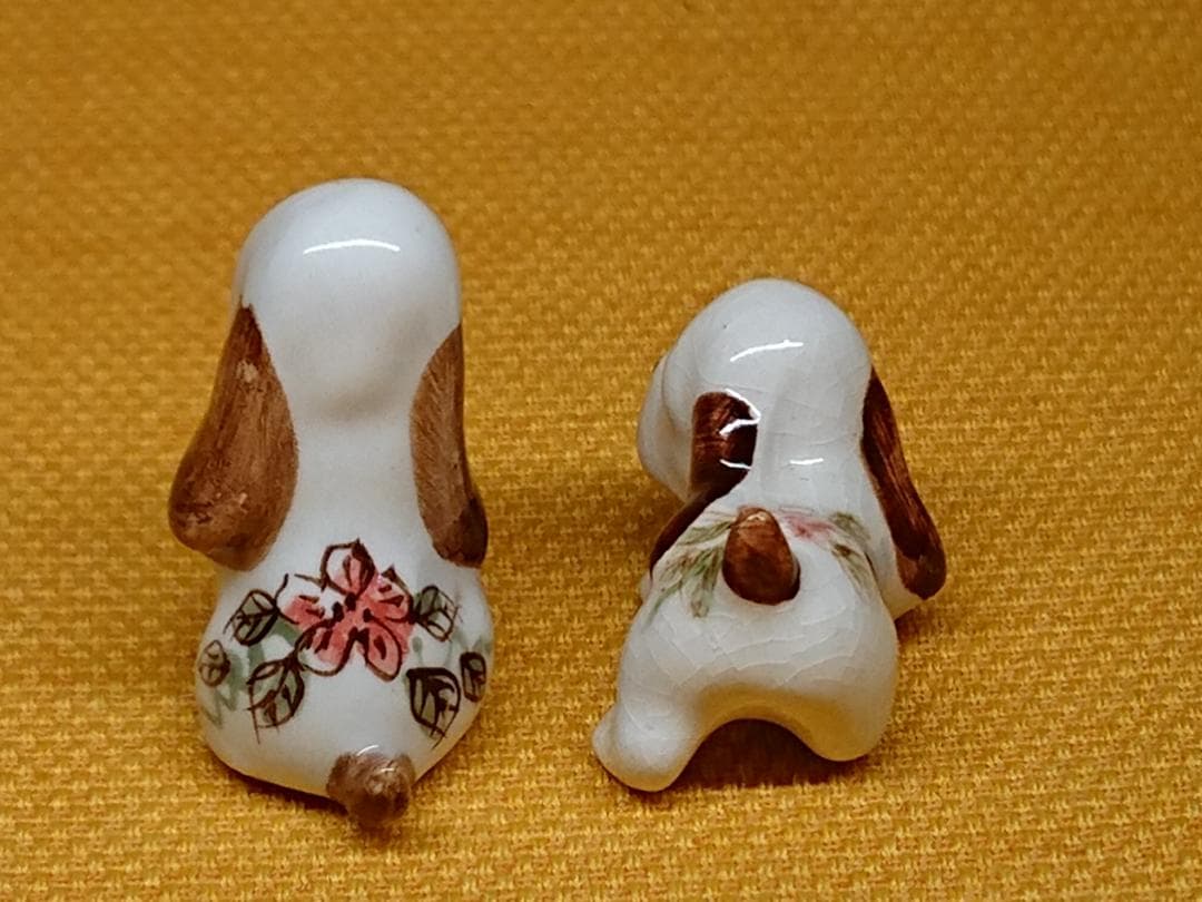 【美品】イヌ　犬　陶器　置物　インテリア　工芸品　美術品　A2636