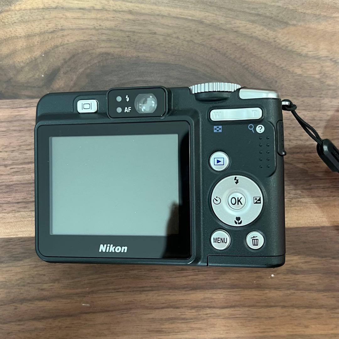 【美品】Nikon COOLPIX P50