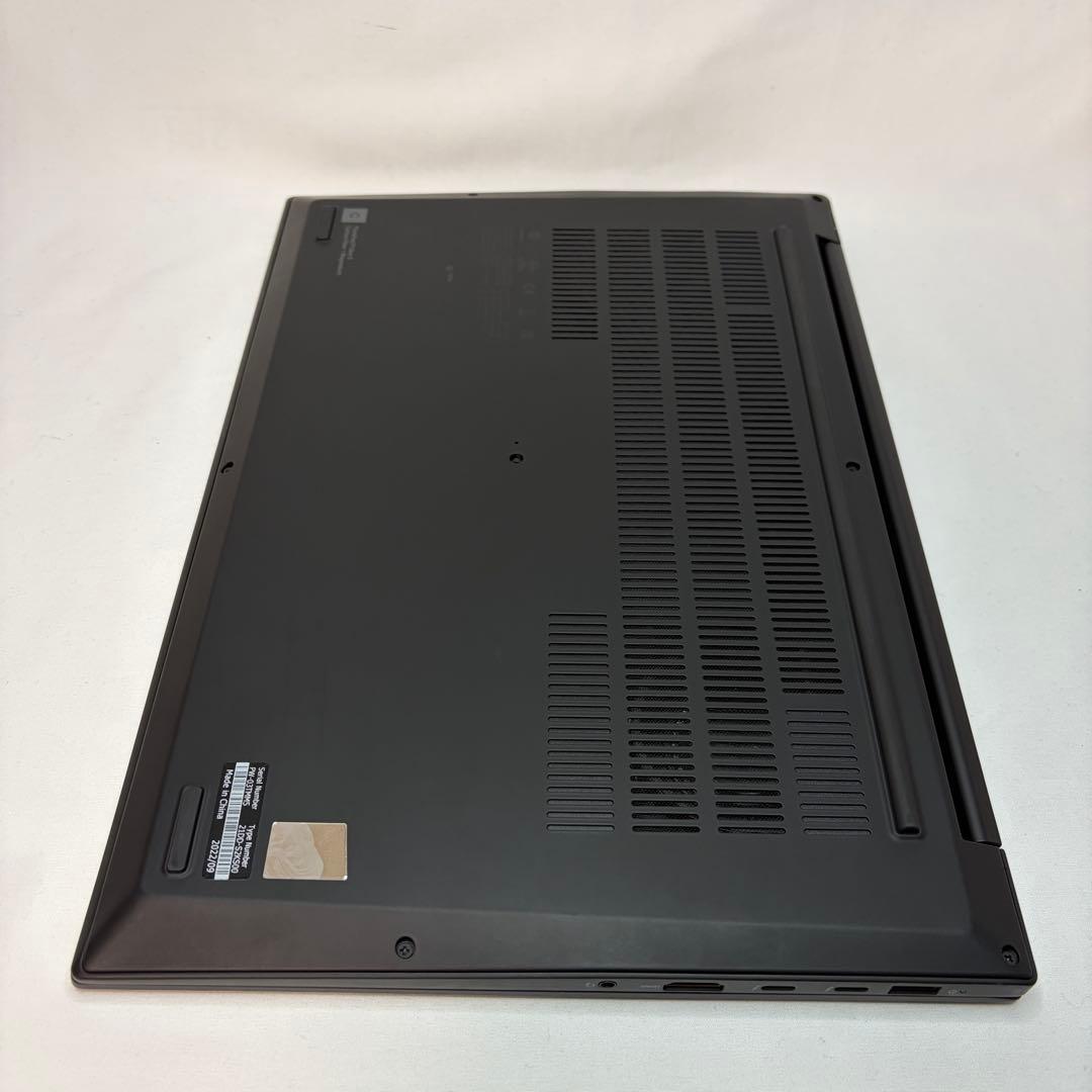 美品 ThinkPad P1 Gen5 i7 64GB 4TB RTX 3070