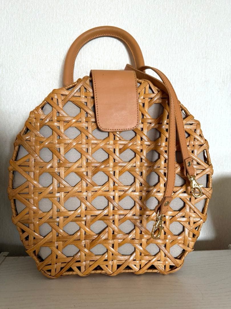 【美品】Aranaz（アラナズ）ラタンかごバッグ