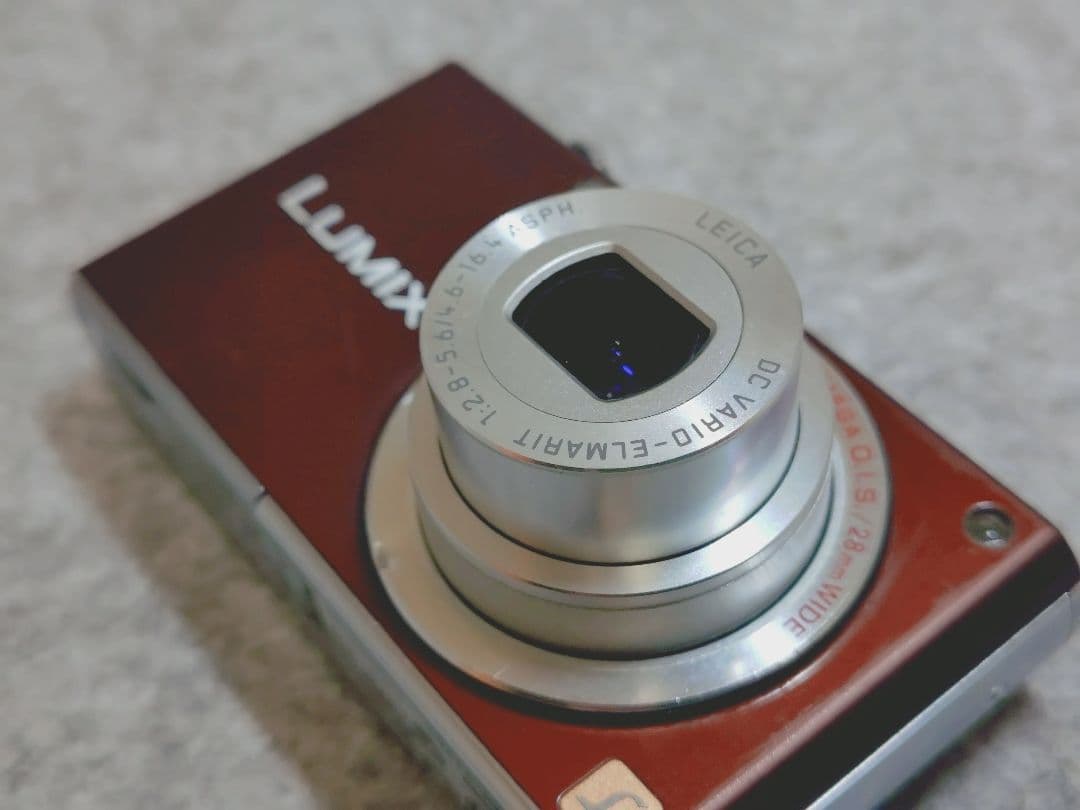 Panasonic LUMIX DMC-FX33 ブラウン