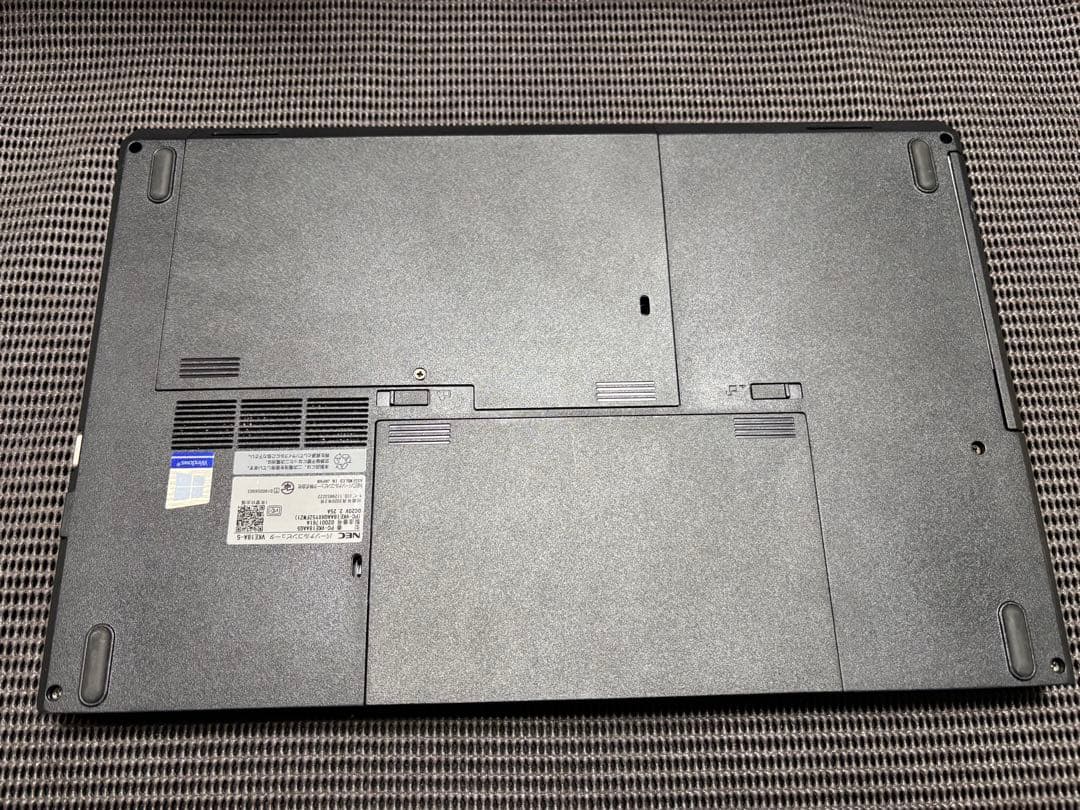 NEC PC-VKE18AAG5 8世代4205U SSD256GB 8GB