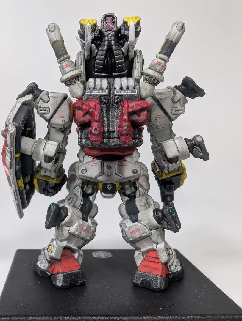 ガンダムコンバージ 白いガンダム 部分塗装　リペイント　converge