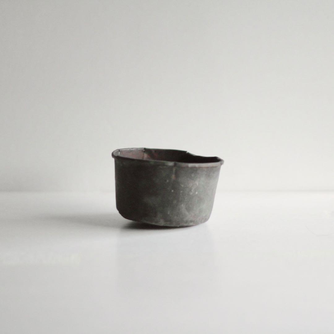 古い 銅 破れ 筒容器 古道具 アンティーク オブジェ