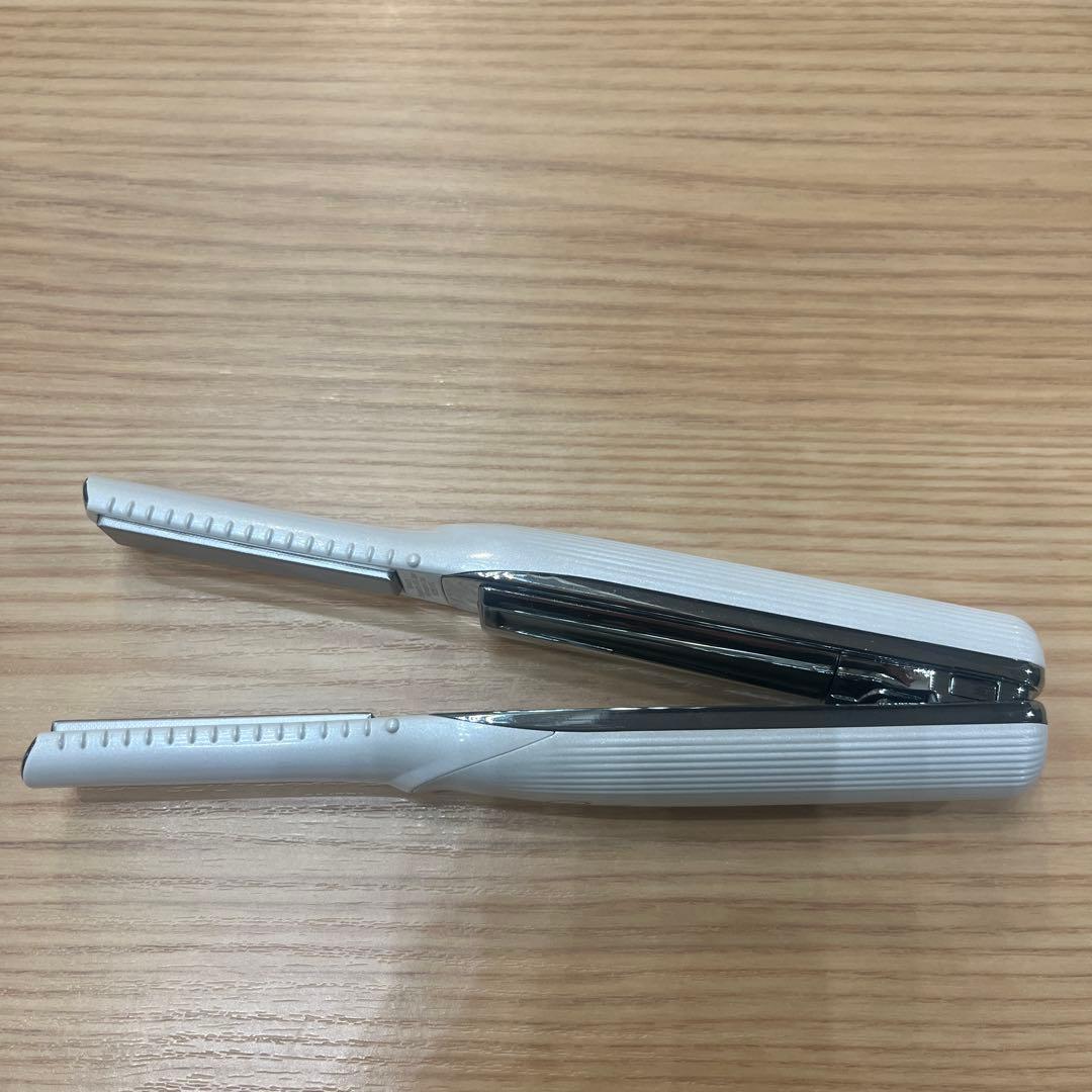 ReFa コードレスアイロン【美品】蓋付き