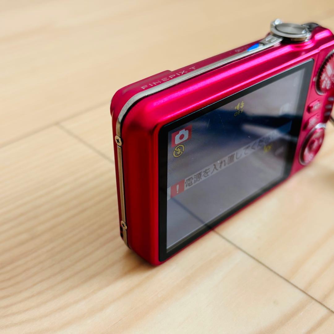FUJIFILM　finepix　T300　ジャンク　赤　レッド　ピンク