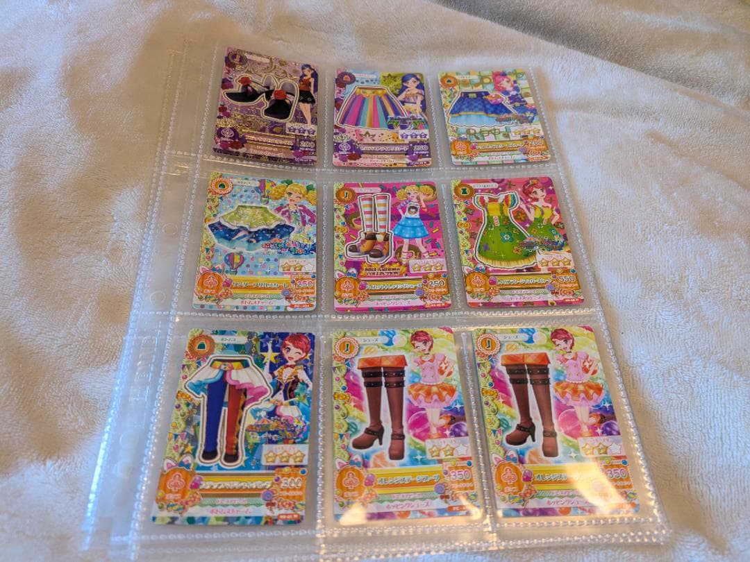 アイカツ 9ポケットバインダーとカード54枚セット他まとめ売り