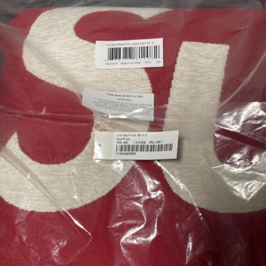 シュプリーム　ピロー　supreme jules pansu pillows