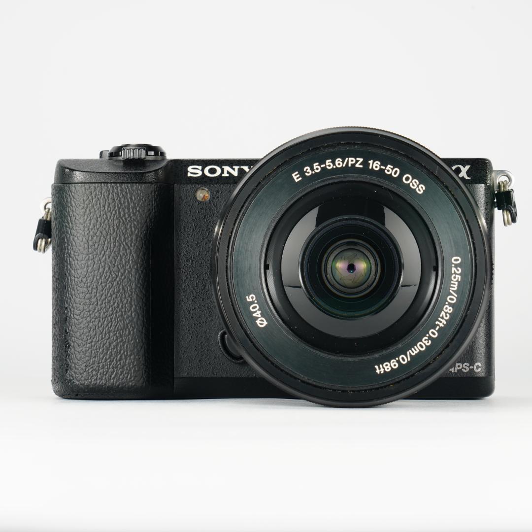 美品 SONY α5100 Wズーム 子供の一瞬を逃さない 世界最速AF 267