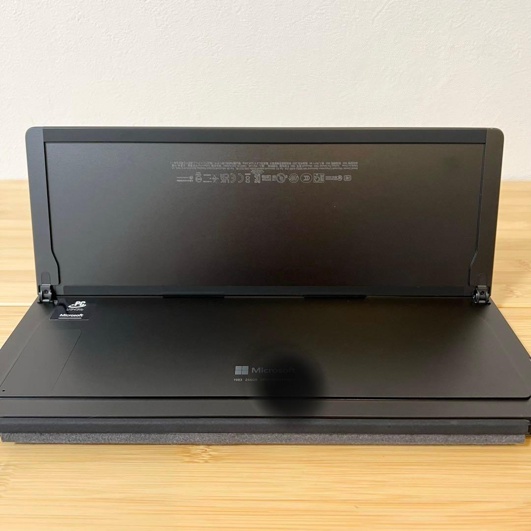 【保護カバー付き】Microsoft Surface Pro 8