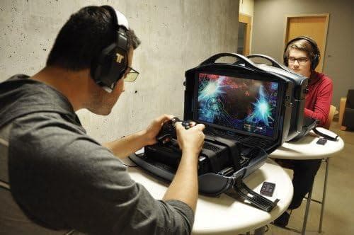 持ち運び ゲーミングモニター ディスプレイ 19インチ キャリーケース USA製