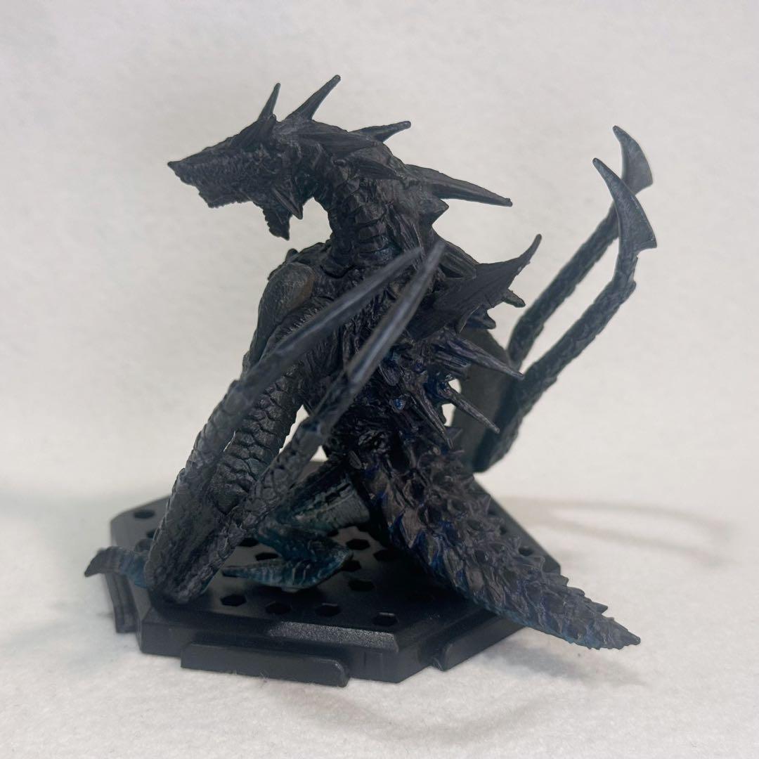 まとめ買い歓迎　モンスターハンター　カプコン　スタンダードモデル ゴグマジオス