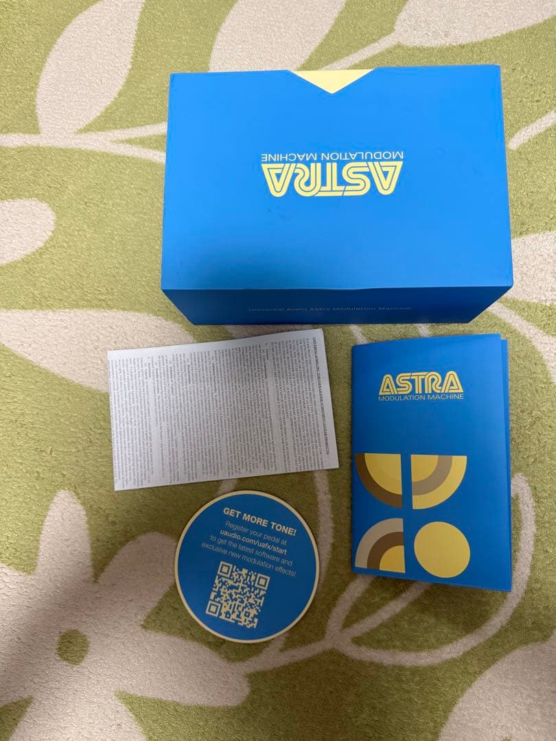 ギター UNIVERSAL AUDIO ASTRA MODULATION MACHINE