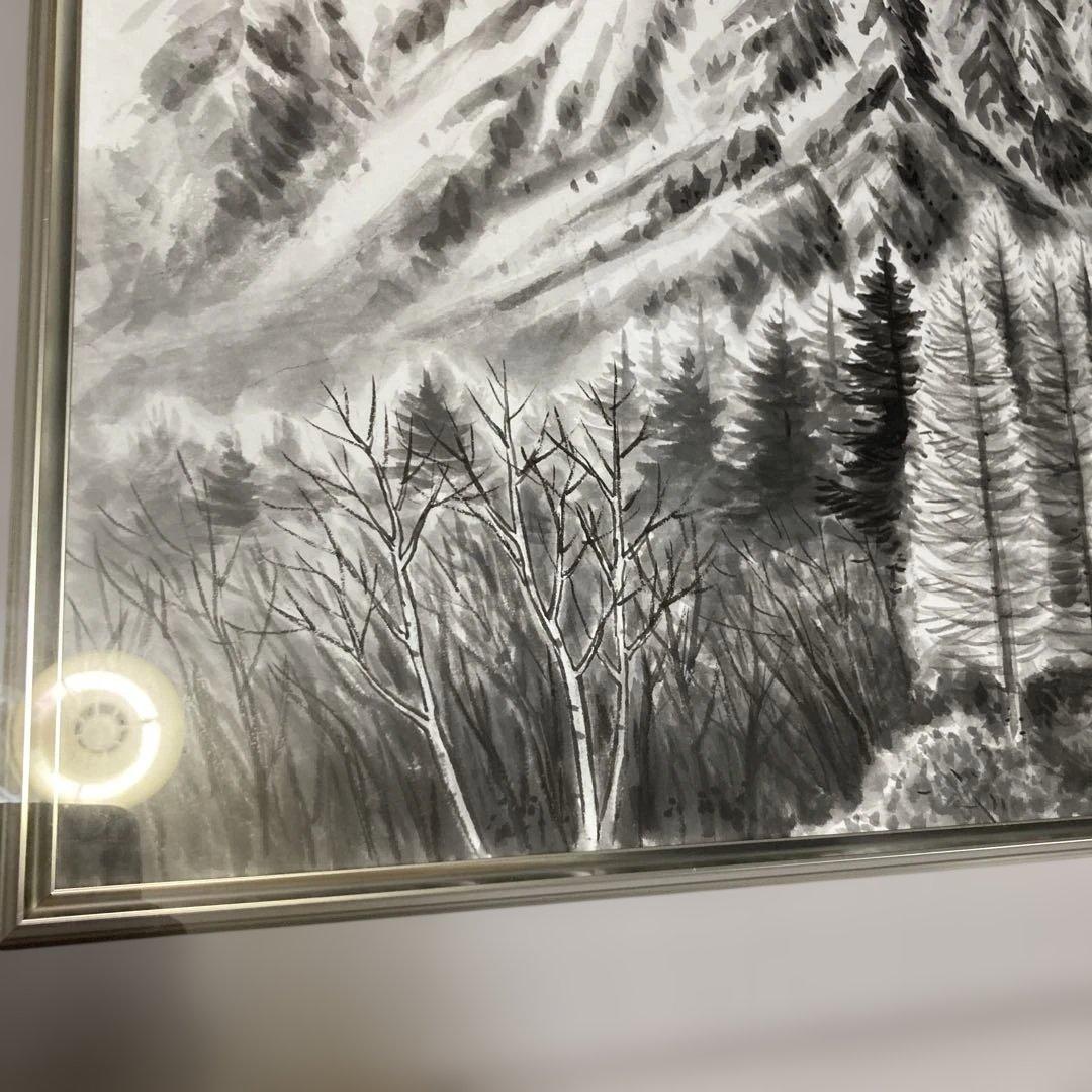 水墨画　山並み　森　額縁付き