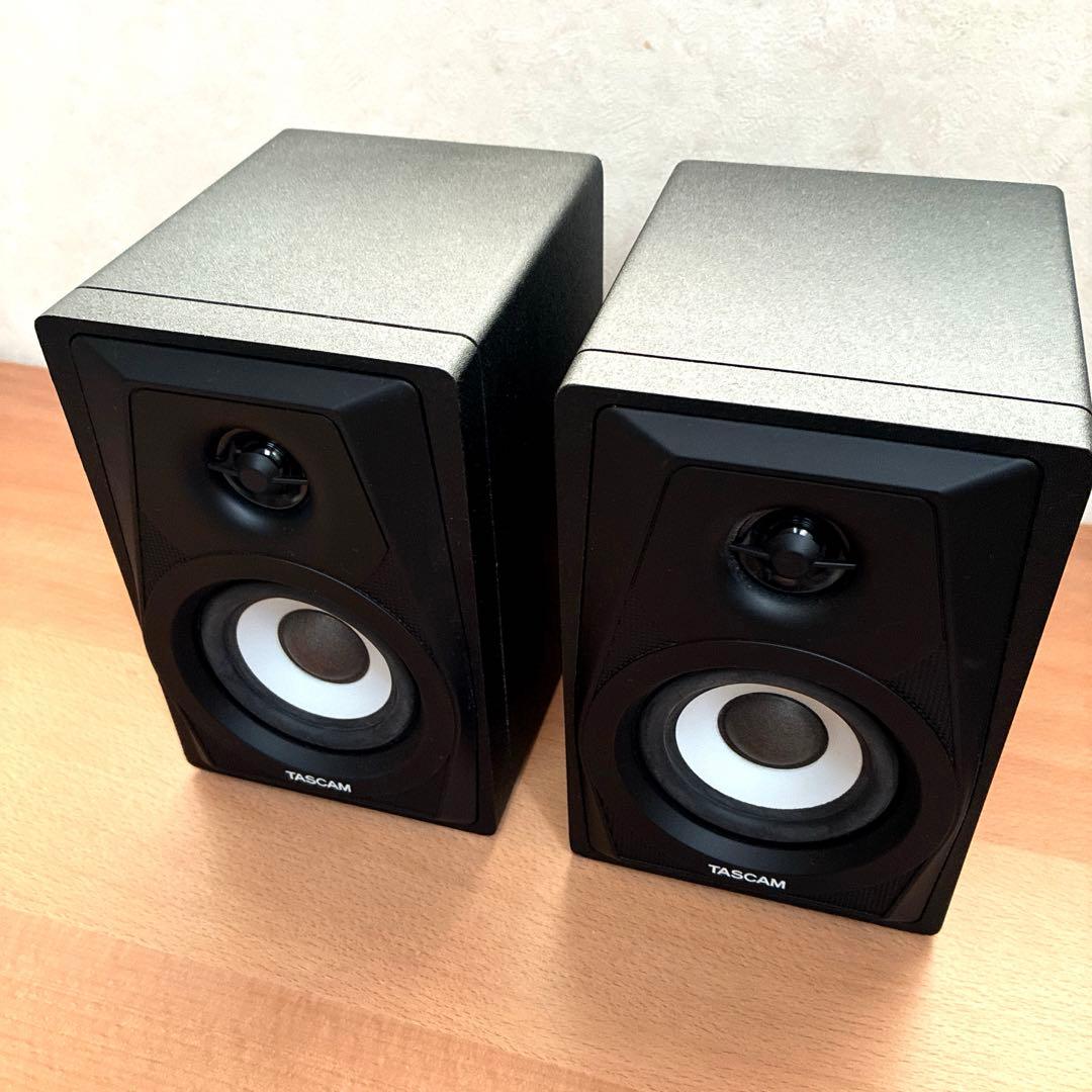 TASCAM VL-S3 デスクトップスピーカー