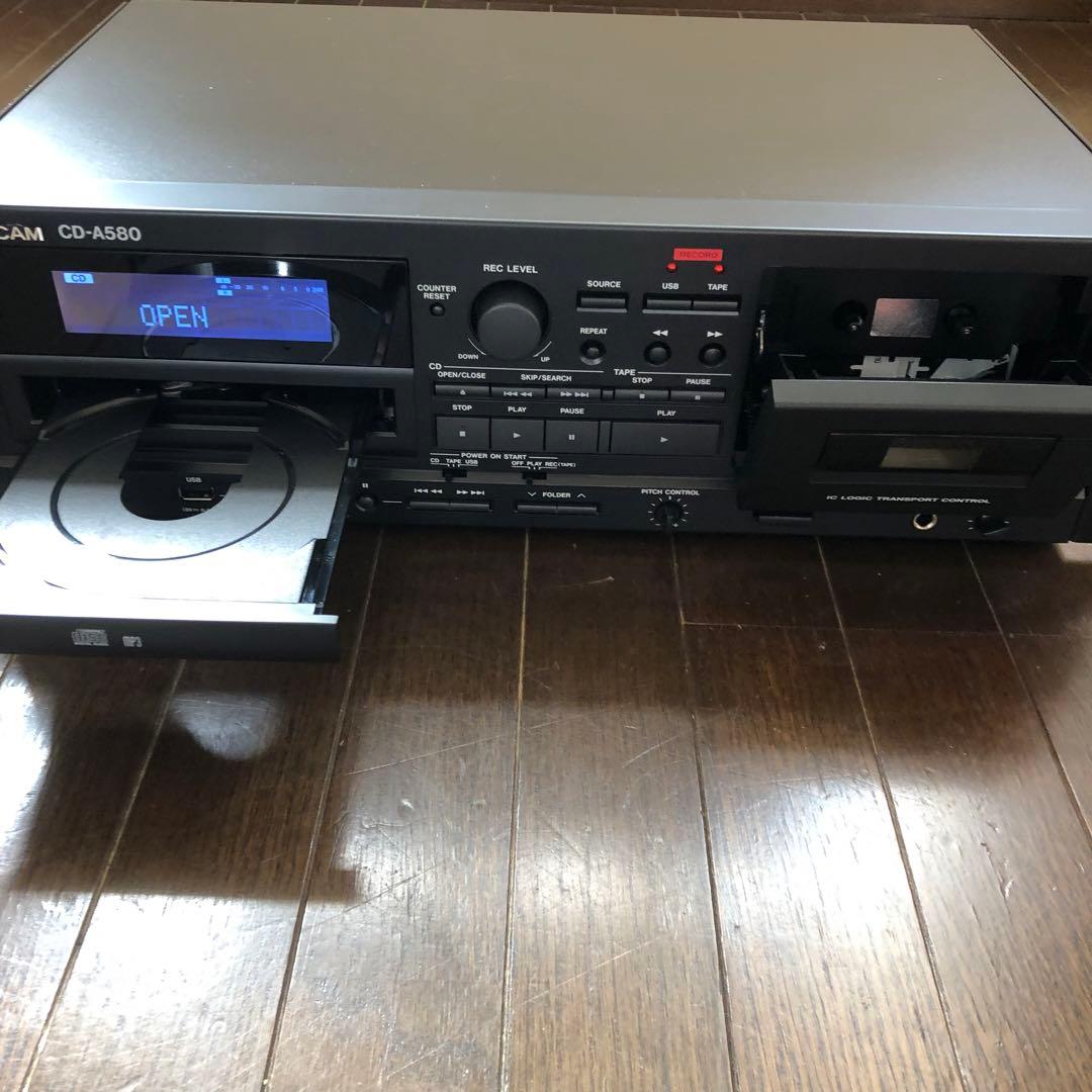 TASCAM CD-A580 CDプレーヤー・カセットデッキ