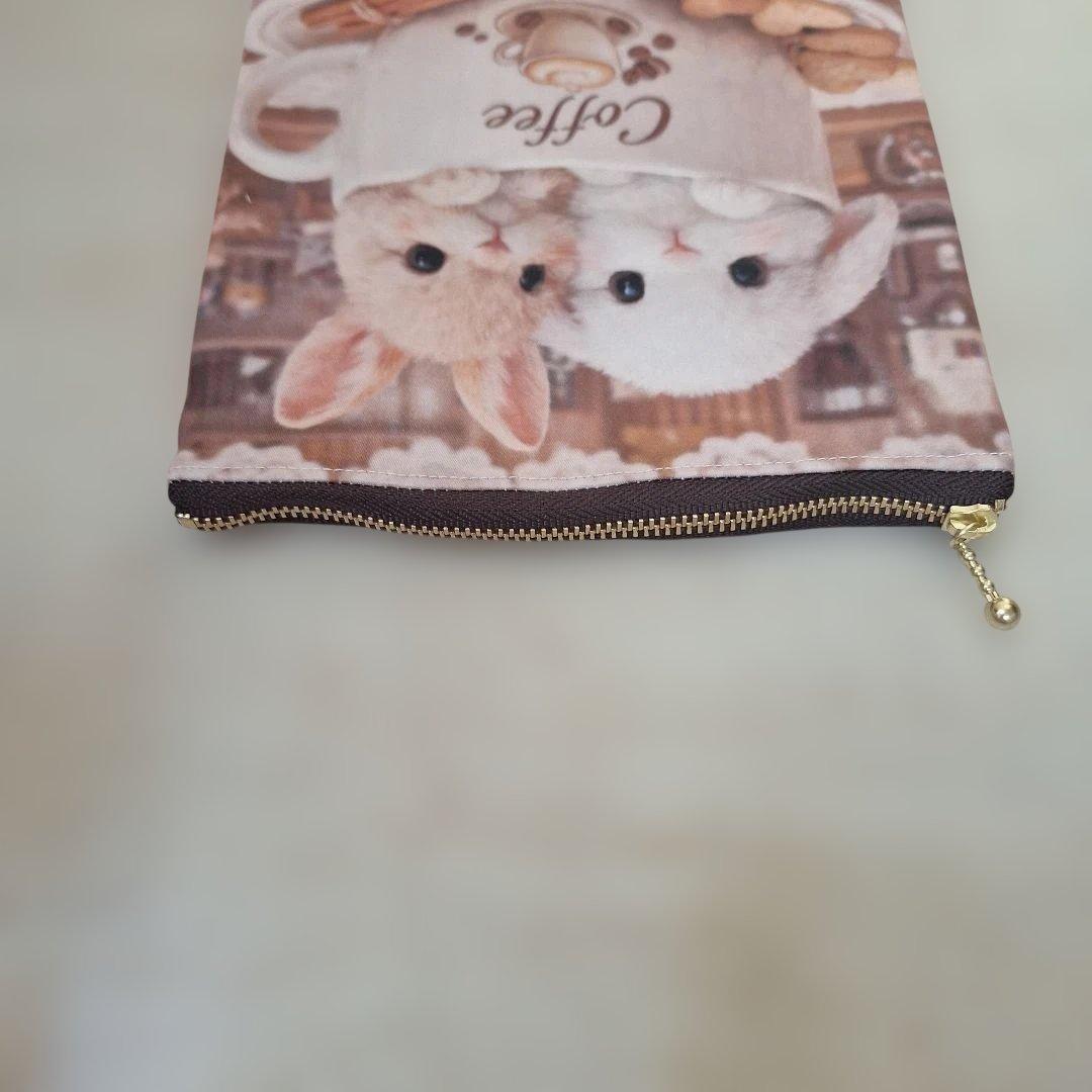 激レアねこパネル生地　ハンドメイド まちなしバッグ　フラットポーチ