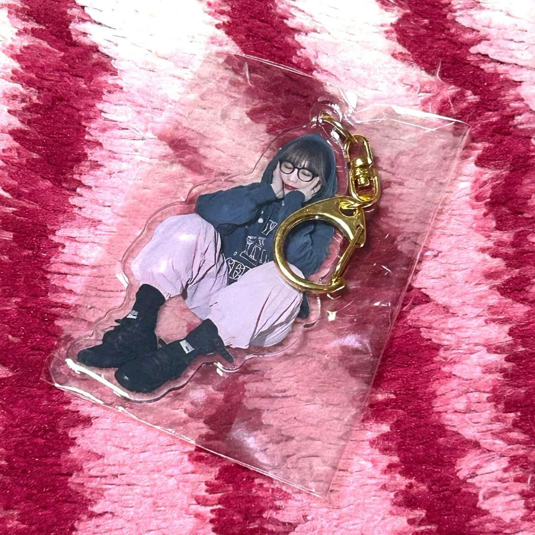 MACO/Spring2023アクリルKEYHOLDER/フーディーメガネポーズ