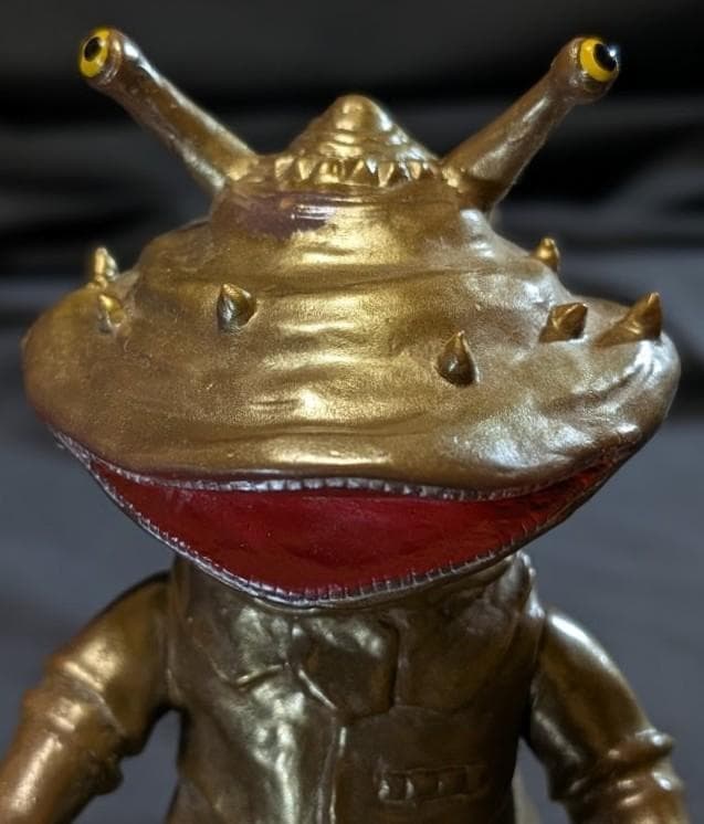 カネゴン「ウルトラQ」登場怪獣（ヤモマーク）ソフビフィギュア