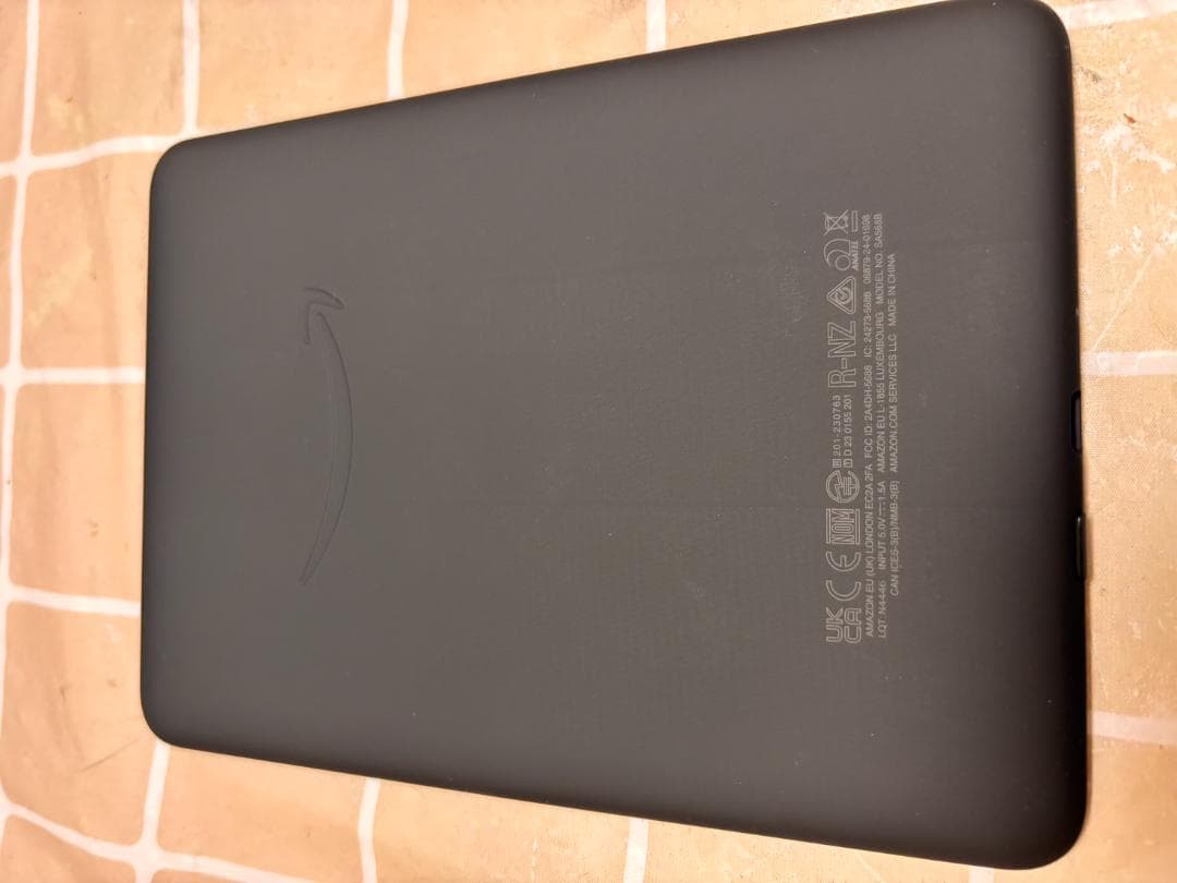 【美品】Kindle Paper White 第12世代 16GB