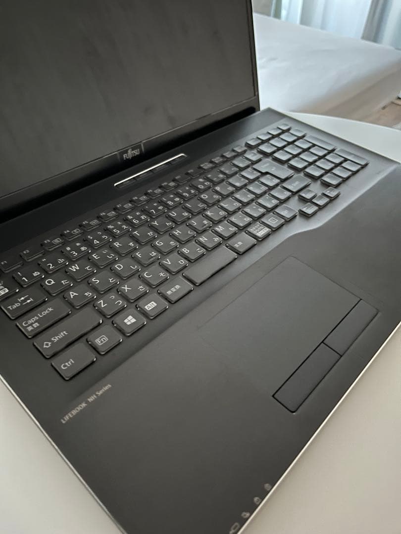 美品！ハイスペック富士通 LIFEBOOK NH77/F3 美品ノートパソコン
