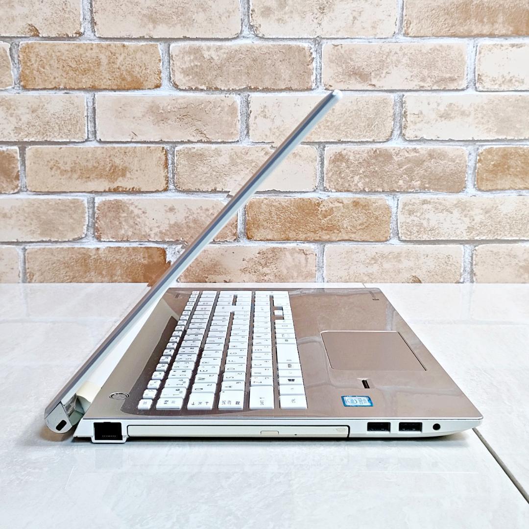 新品SSD☆オフィス付・i3/8G☆初心者OK！Win11ノートパソコン☆E07