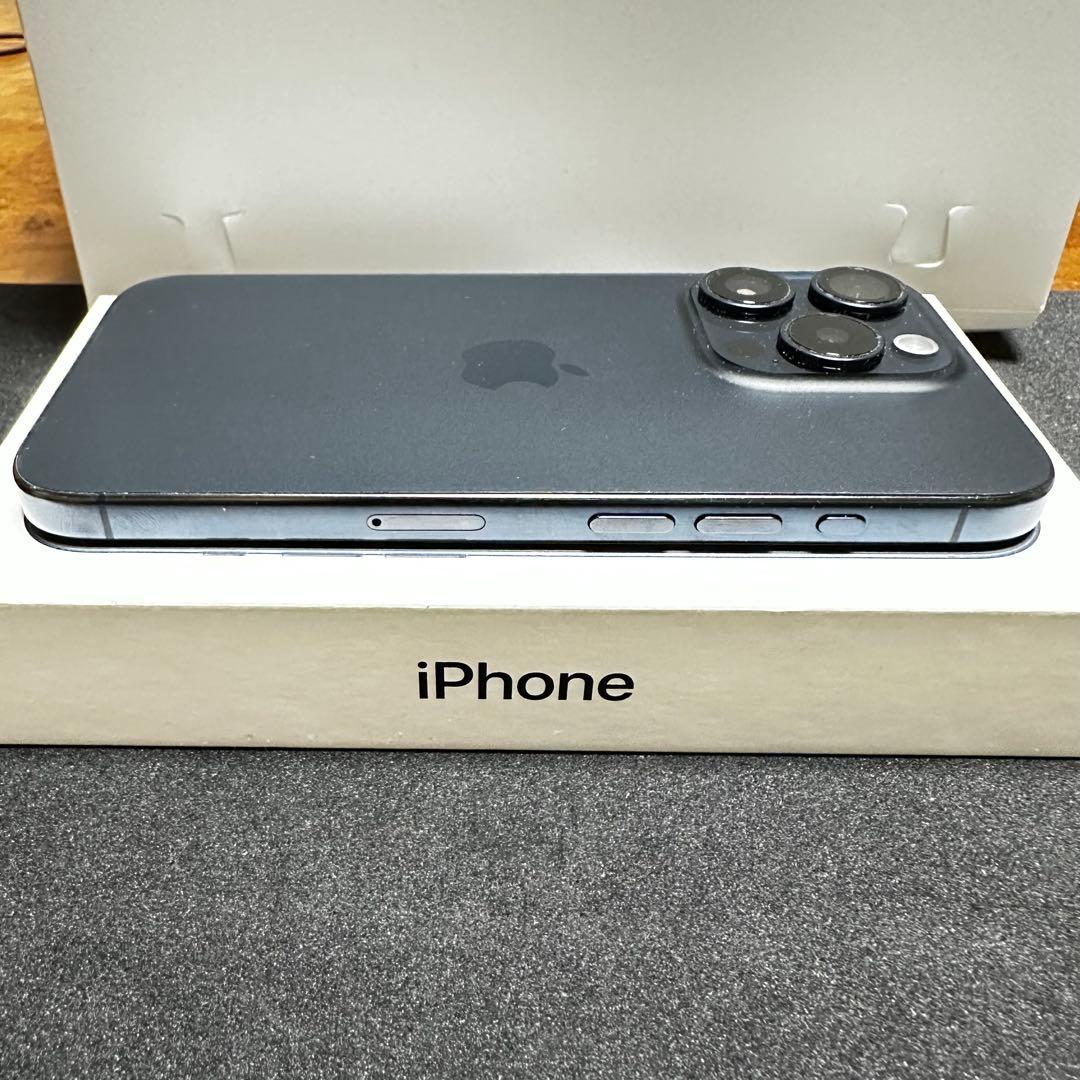 コ*ツ様 iPhone 15 Pro 256GB SIMフリー バッテリー残量1