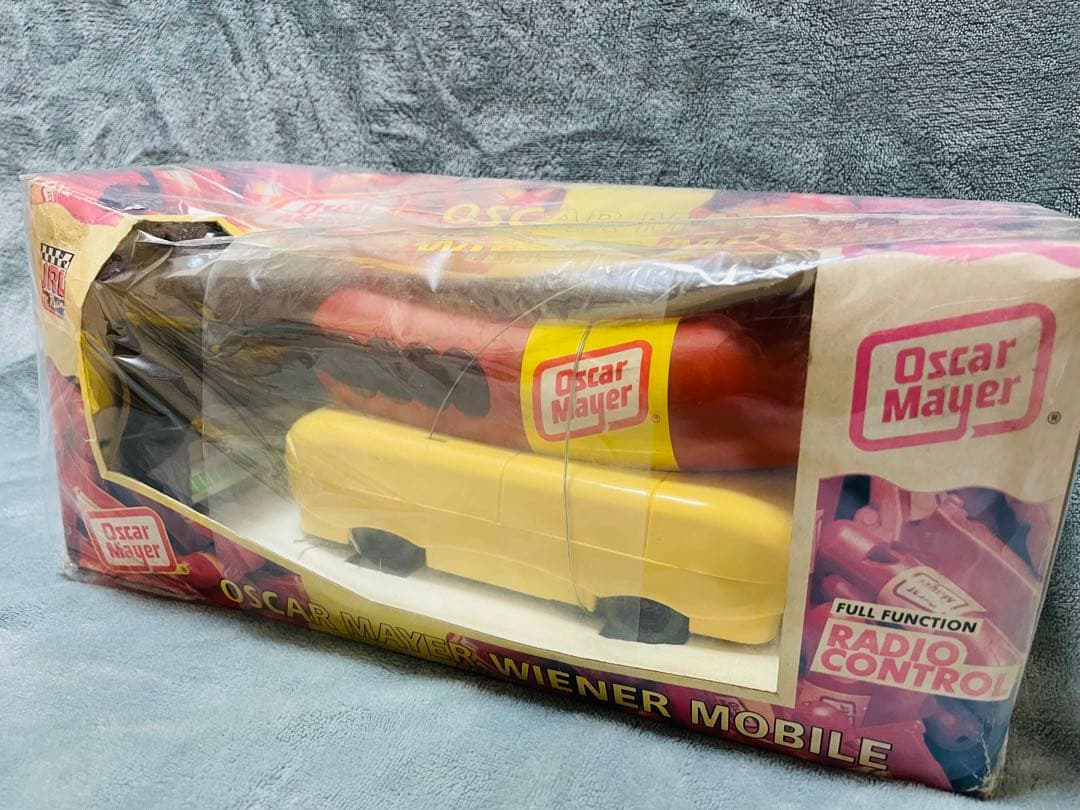 ★劇レア★Oscar Mayer ウインナーモービル ラジコン