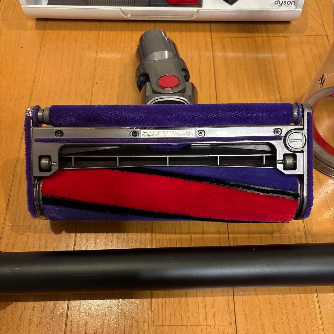 ダイソンV10 SV12 美品！　スタンド付き　分解洗浄除菌整備済み