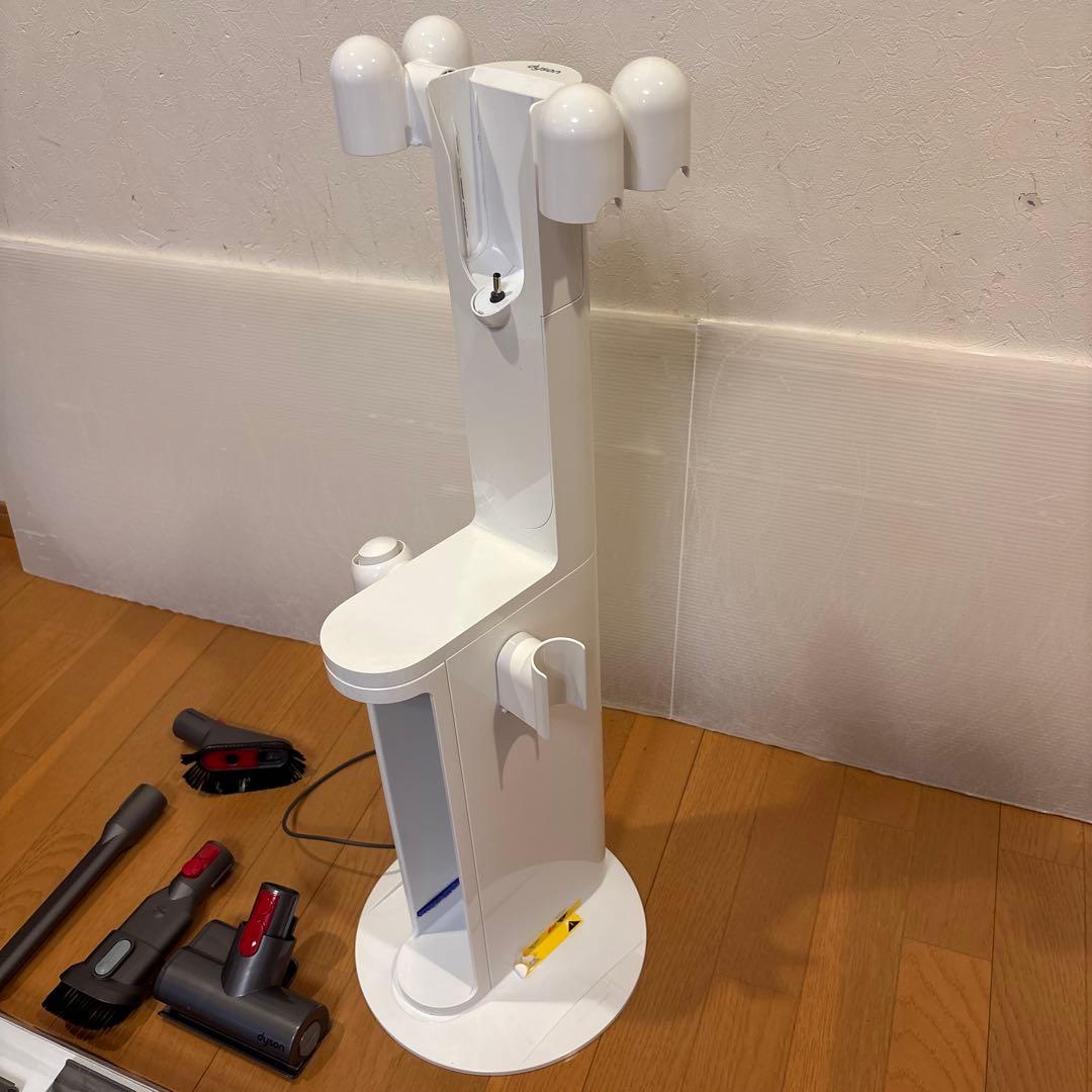 ダイソンV10 SV12 美品！　スタンド付き　分解洗浄除菌整備済み