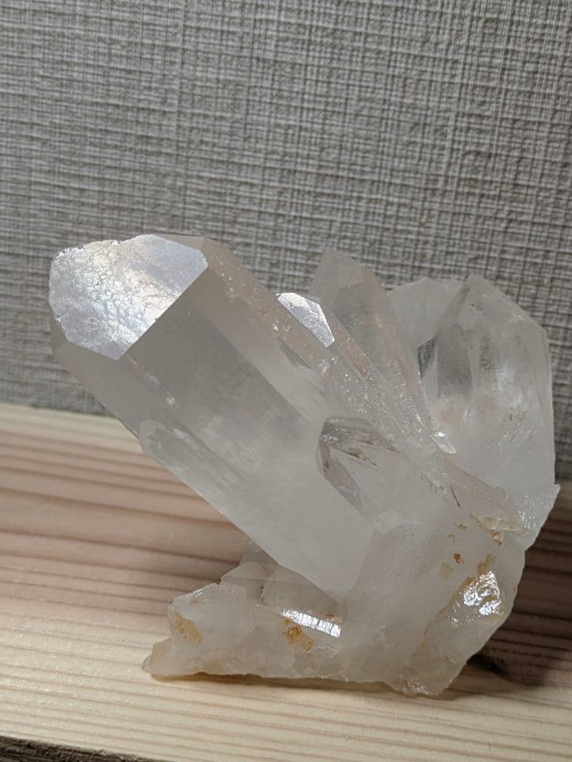 ヤ*実様 大きめ太めのマダガスカル産　レムリアン水晶クラスター　綺麗