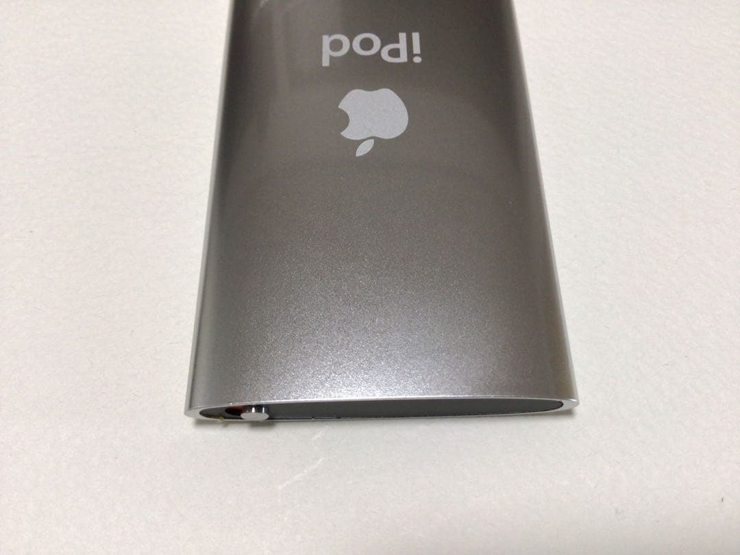 ipod nano5世代16GBシルバー26バッテリー交換済、usb有