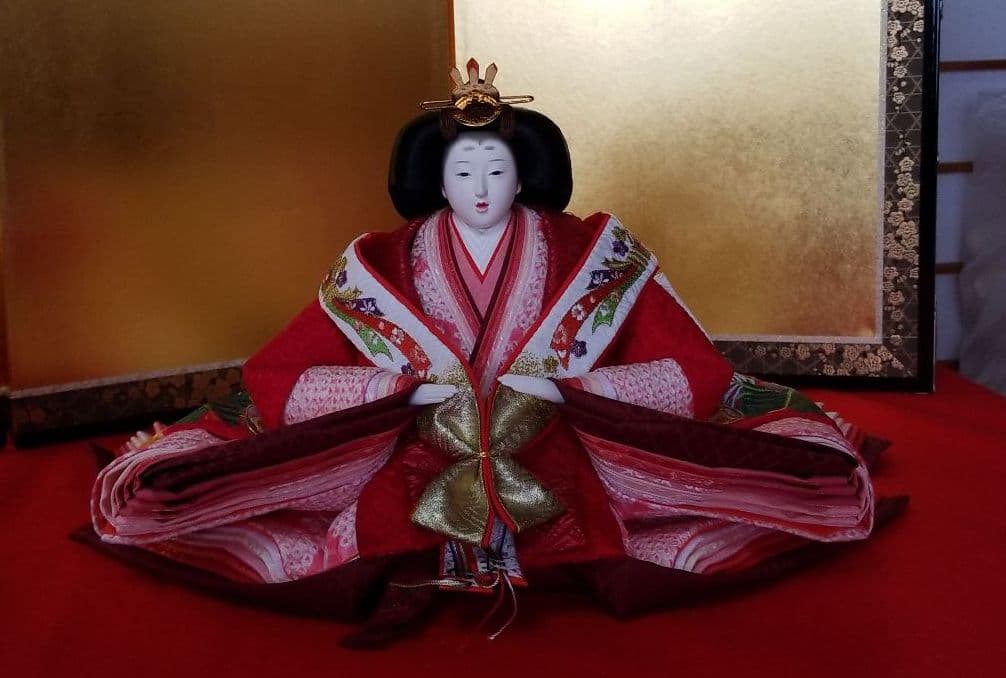 雛人形　親王飾り　豪華刺繍と絞り