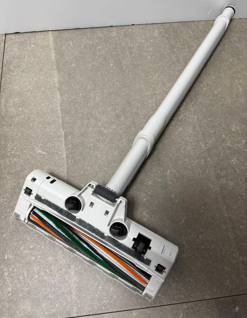 東芝◇ スティッククリーナー VC-SL130DS(C) シフォンベージュ
