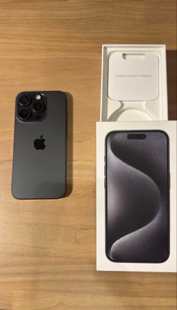 Apple iPhone 15 Pro スペースブラック 128gb