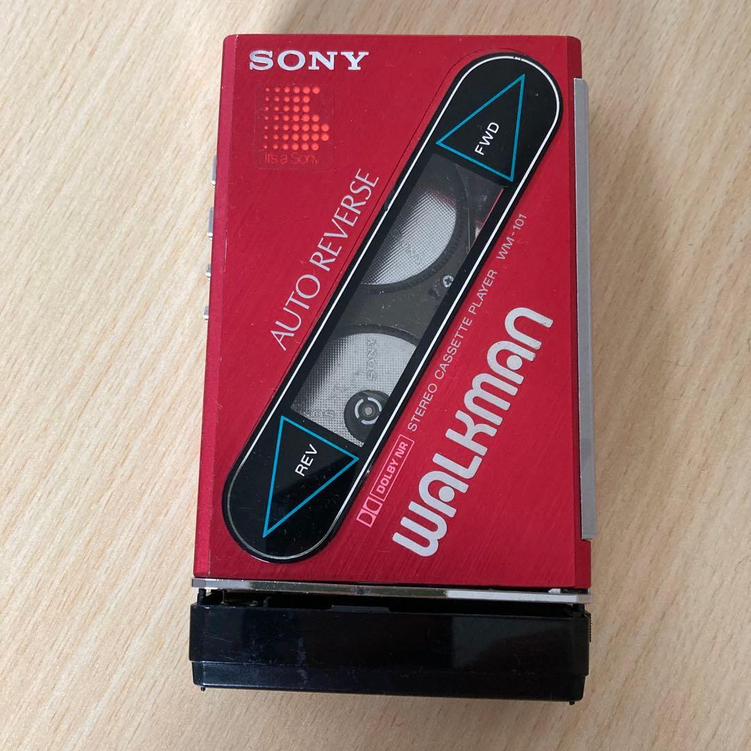 SONY WALKMAN カセットプレーヤー（ジャンク品）