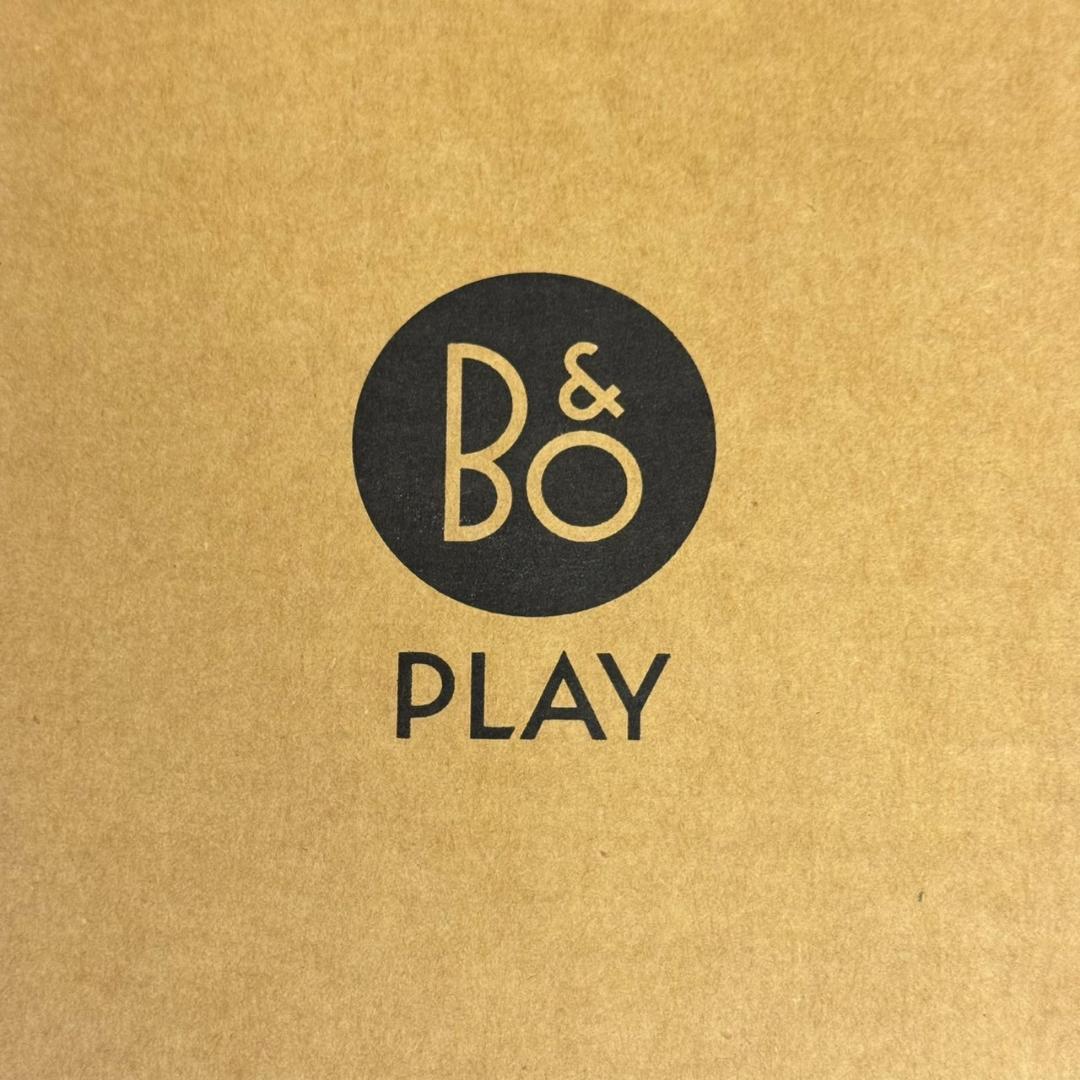 ☆未使用　BEOPLAY A9　WALL BRACKET　バング＆オルフセン