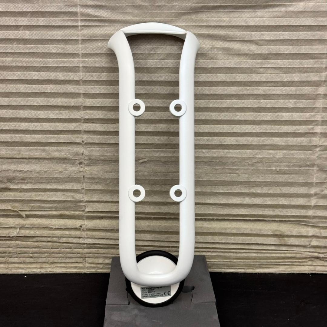 ☆未使用　BEOPLAY A9　WALL BRACKET　バング＆オルフセン