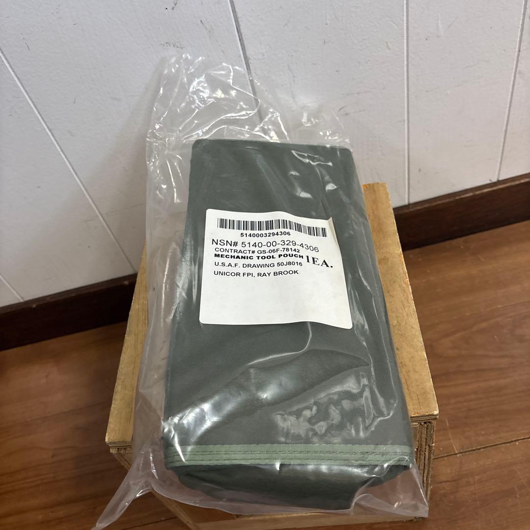 未使用品　米軍　実物　USAF MECHANIC TOOL BAG ツールバック