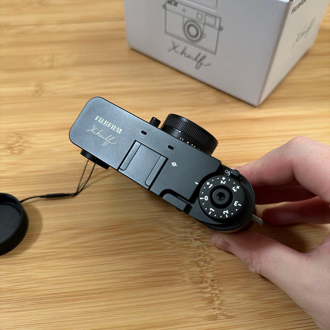 【美品】FUJIFILM Xhalf ブラック 撮影1000回