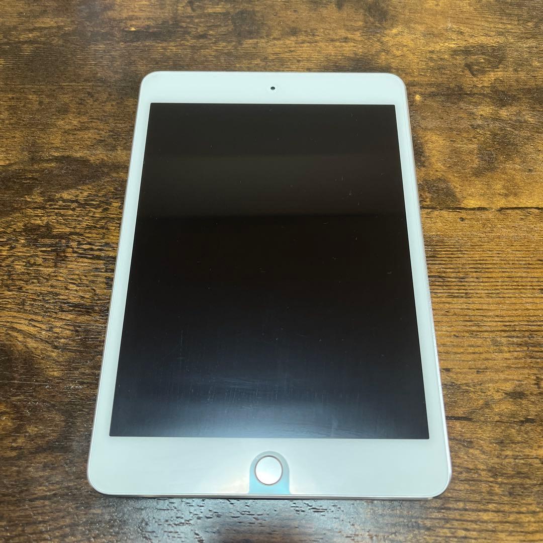 iPad mini4 128GB シルバー