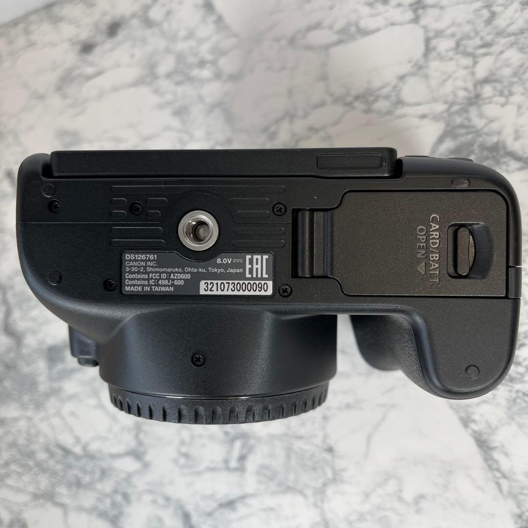 初心者おすすめ Canon EOS Kiss X10 純正ダブルレンズ おまけ付